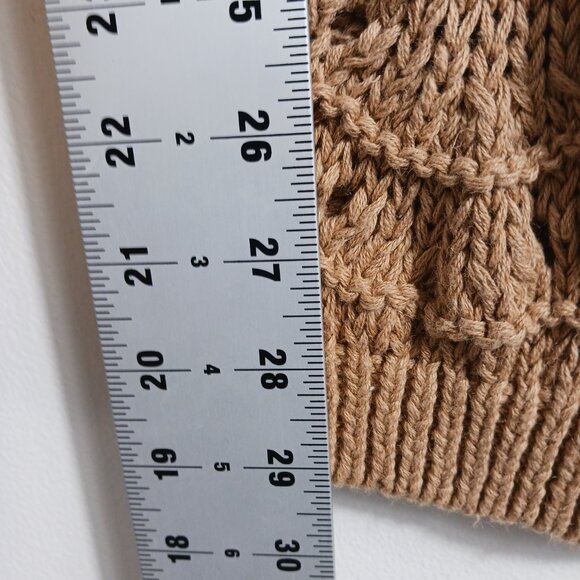 Cervelle Hand Knit Tan Sweater, Size Medium, Long Sleeve, Textured, Artisanal - Picture 16 of 16